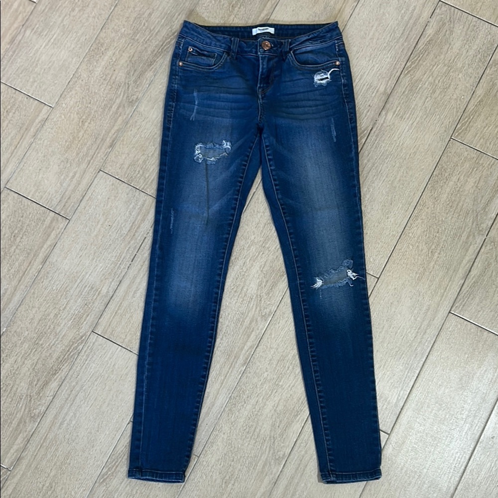 Kensie Blue Skinny Jeans with Distressed Details NWOT